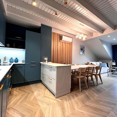 Grand Apartament Złotów Bagian luar foto